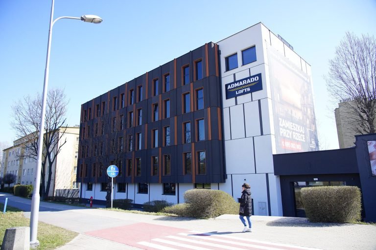 Realizacja PRO-INVEST - montaz okien, drzwi i fasad aluminiowych nr 22