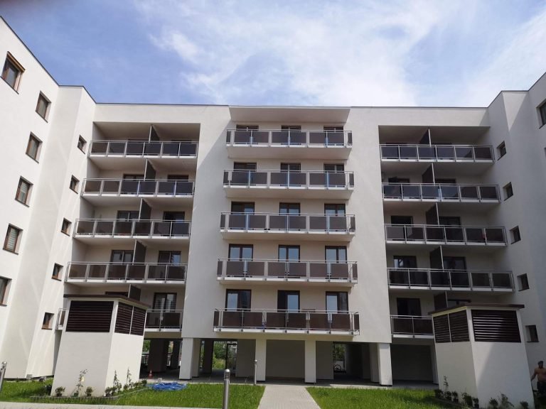 Realizacja PRO-INVEST - montaz okien, drzwi i fasad aluminiowych nr 3