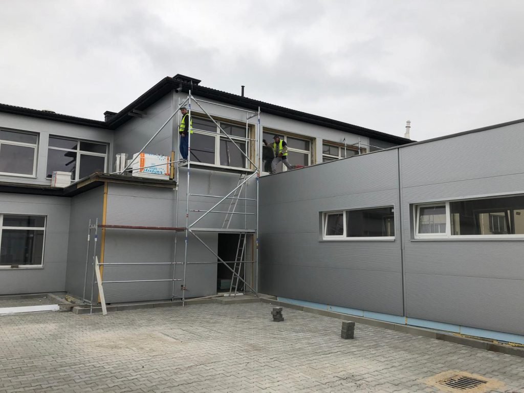 Realizacja PRO-INVEST - montaz okien, drzwi i fasad aluminiowych nr 8